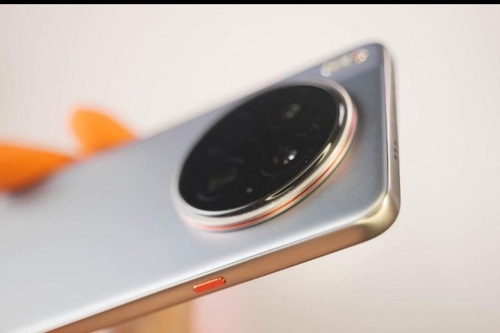 Tecno Camon 40 Premier Price in Pakistan 2026 – Full Specifications
