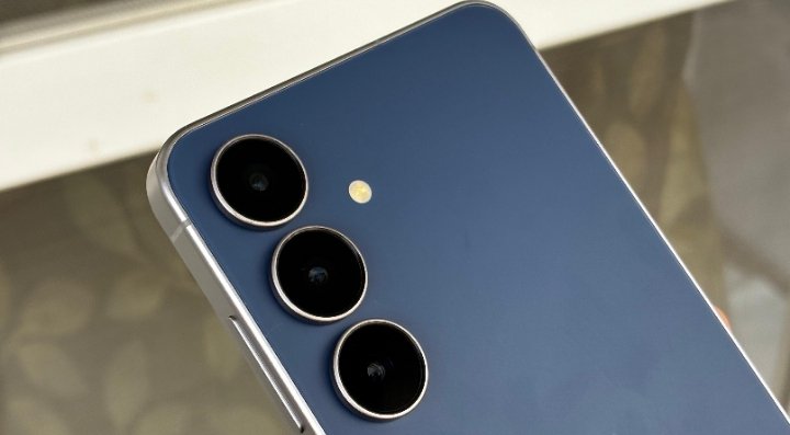 Samsung Galaxy S25 FE 512GB Price in Pakistan 2026 & Full Specs